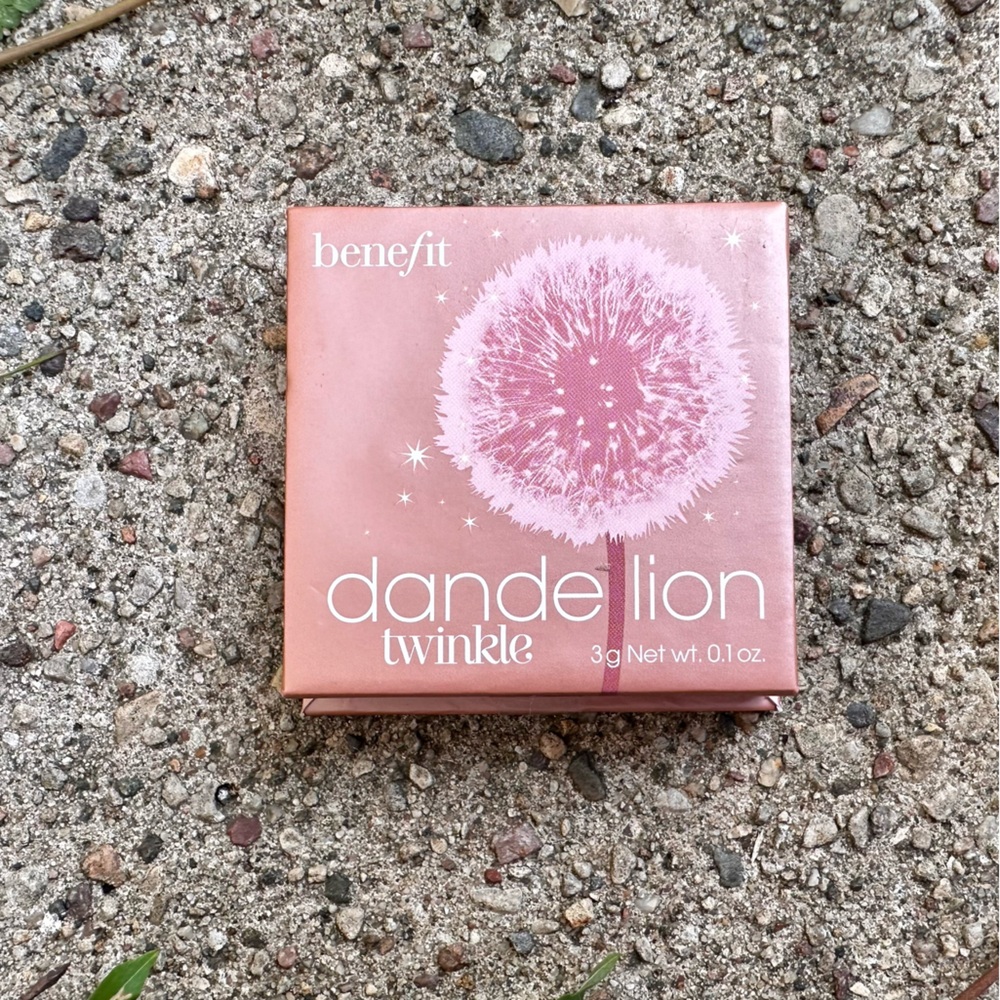 Benefit Cosmetics Dandelion Twinkle